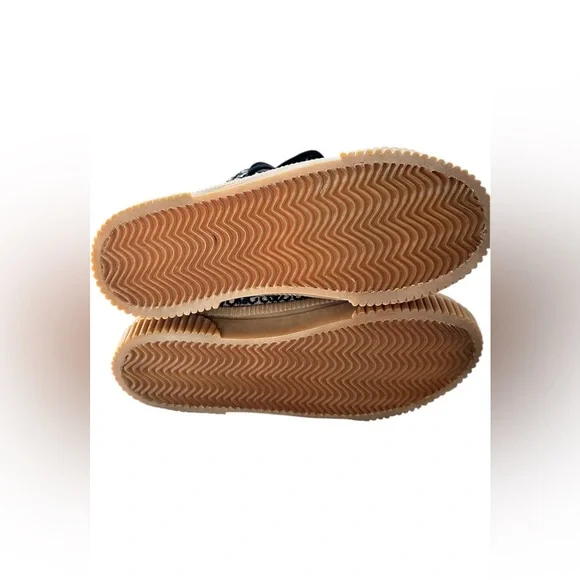 Loewe Canvas embroidered high top sneakers - Picture 5 of 8